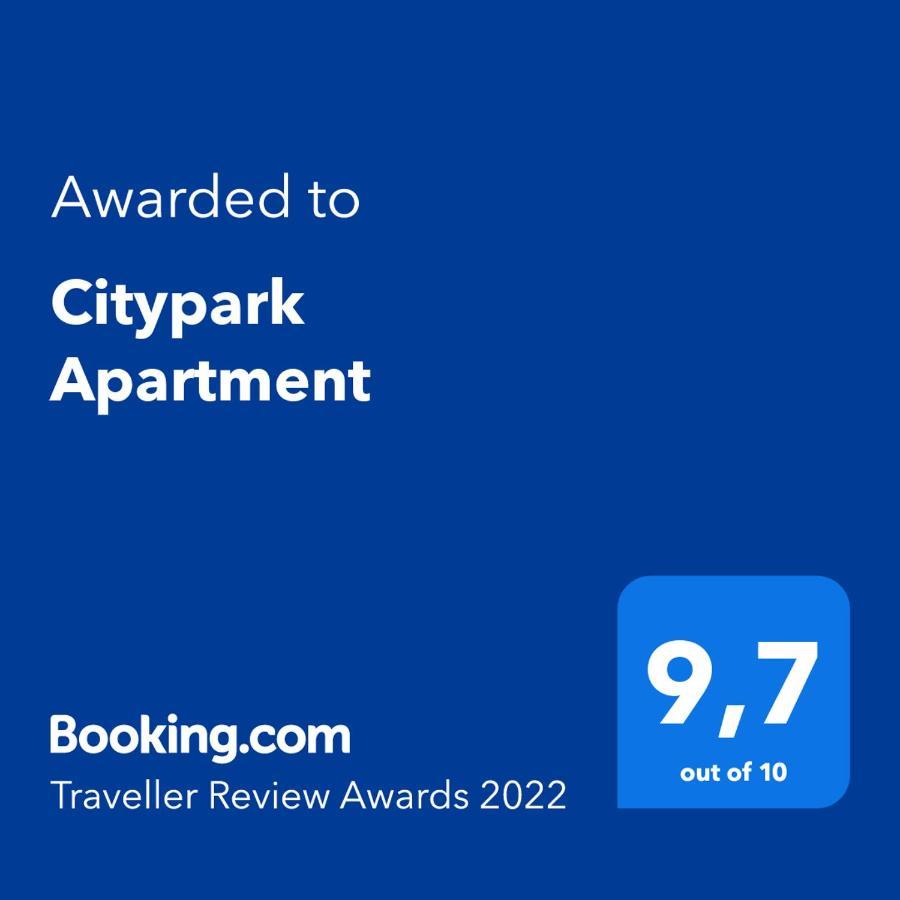 Citypark Apartment Palit Esterno foto