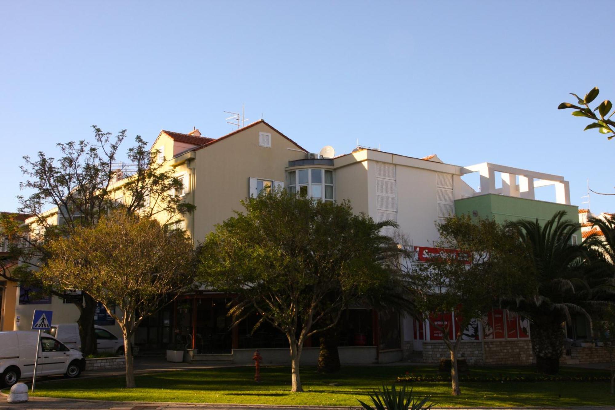 Citypark Apartment Palit Esterno foto